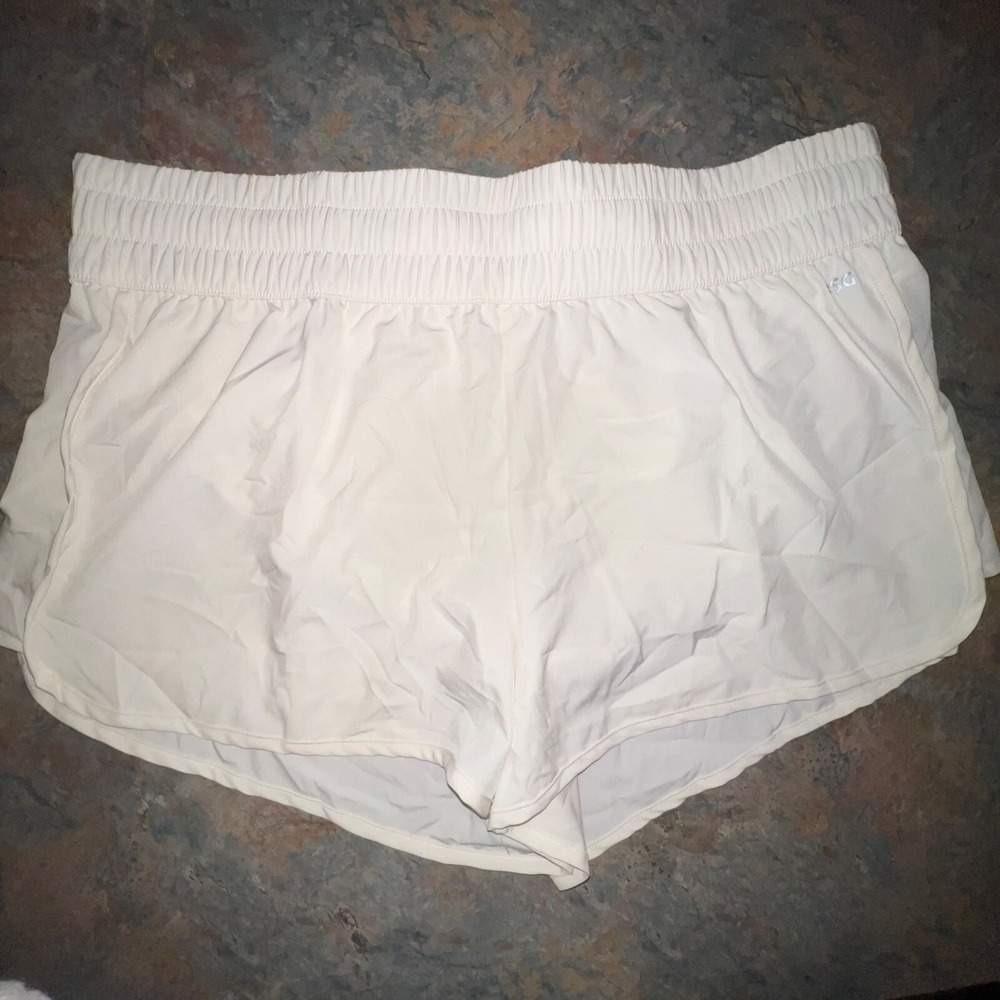 DSG‎ Women's High-Rise Stride Shorts, 2XL Ivory